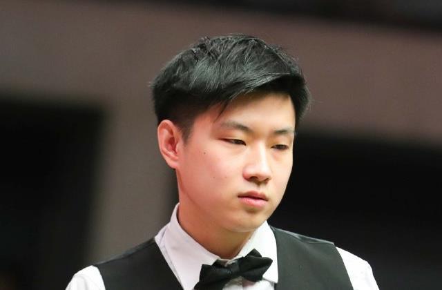 以瓦尔德内 以瓦尔德内