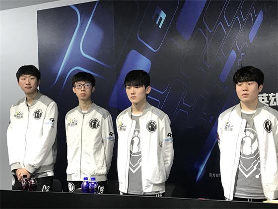 他们依然能 他们依然能