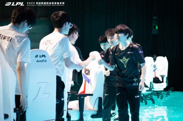 中巡赛收官战-中巡赛锦标赛开启，2025赛季精彩可期