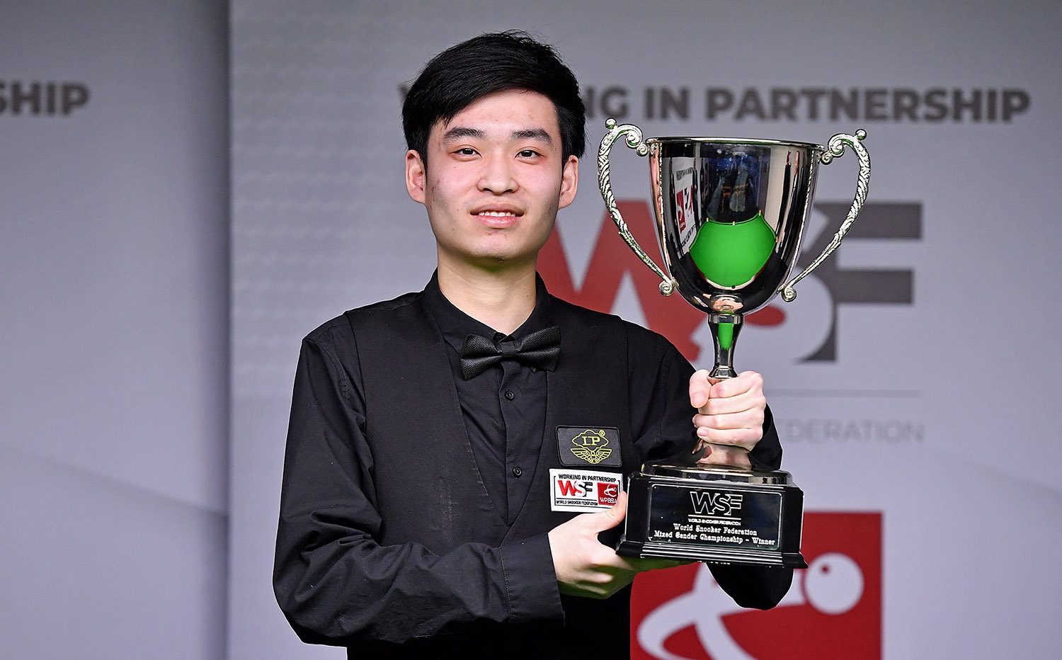 这一跳为她 这一跳为她