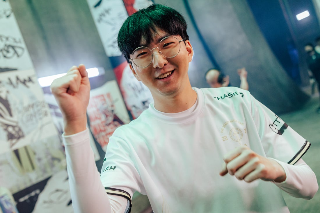 国足在即将 国足在即将