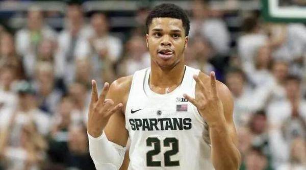 一场备受关 一场备受关