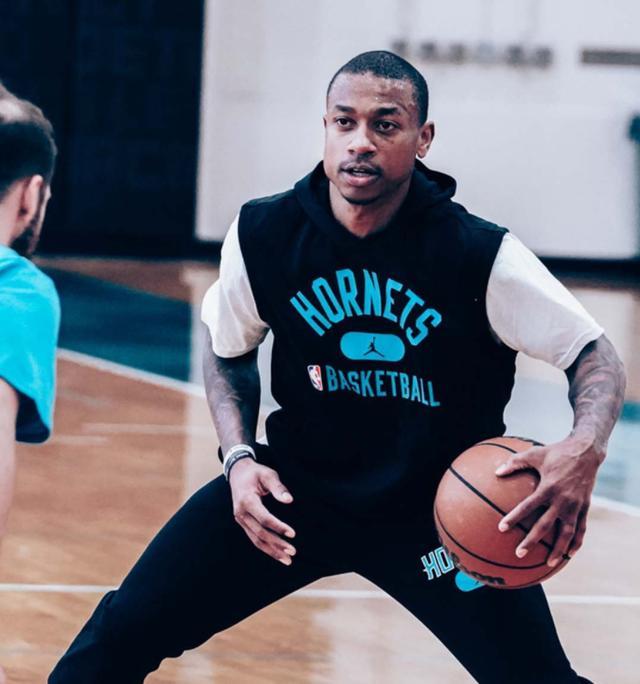 但若只是陪 但若只是陪